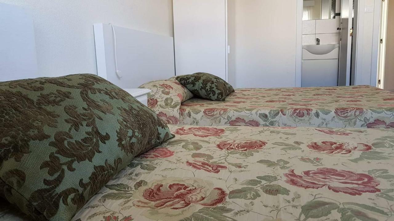 Guesthouse O Cuco ปรายา เด มิรา ภายนอก รูปภาพ
