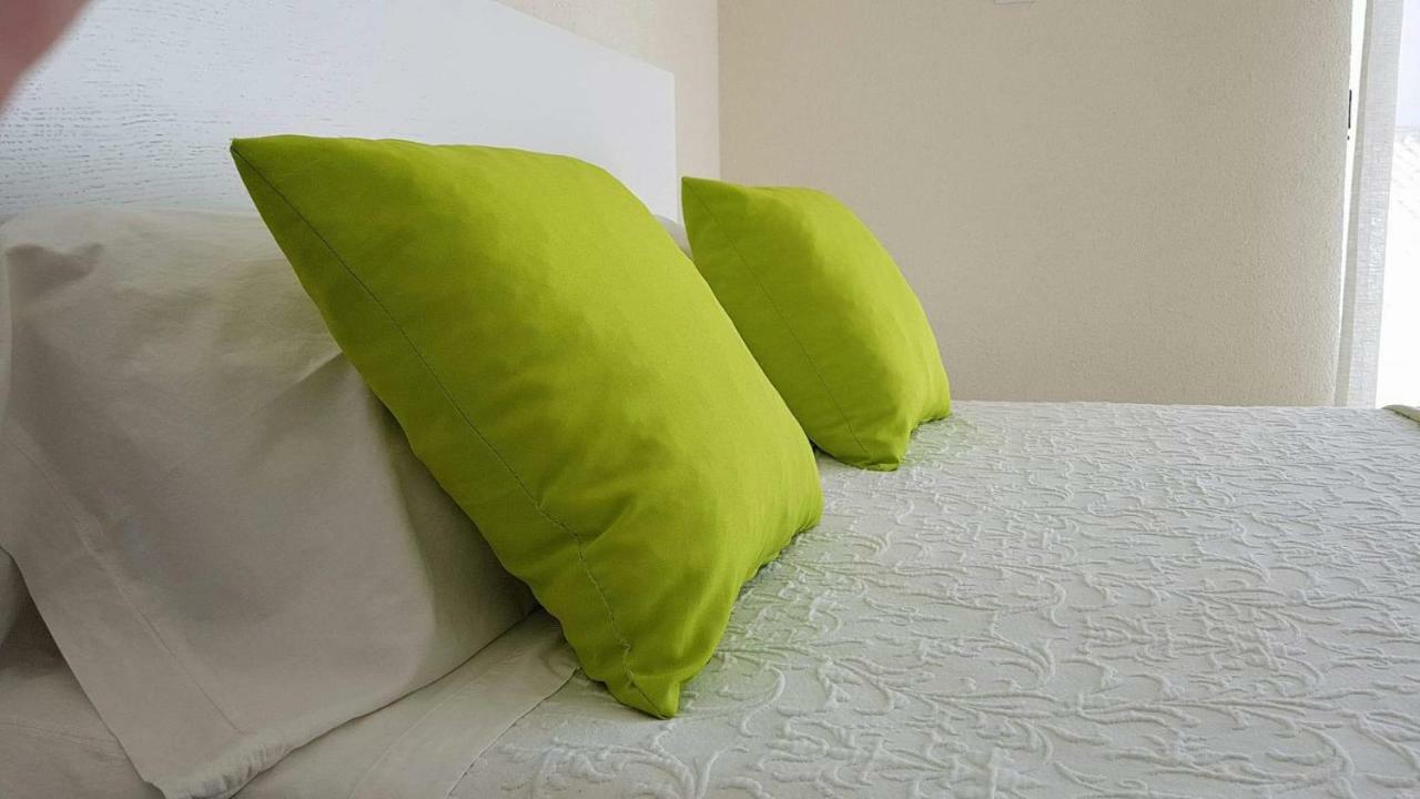 Guesthouse O Cuco ปรายา เด มิรา ภายนอก รูปภาพ